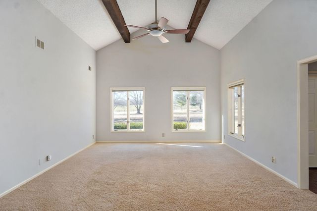 1950 S Farm Road 199, Springfield, MO 65809