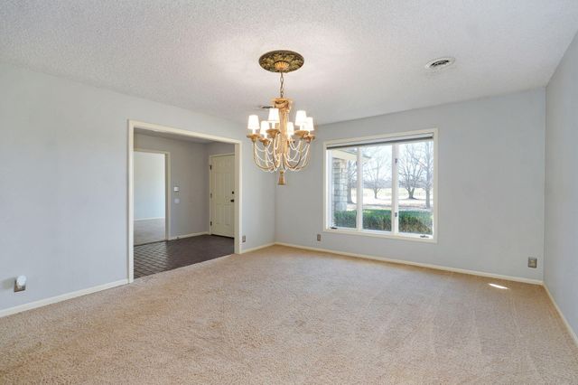 1950 S Farm Road 199, Springfield, MO 65809