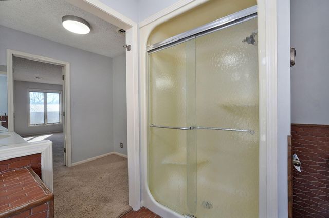 1950 S Farm Road 199, Springfield, MO 65809