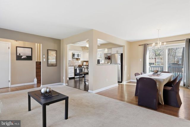 5 PATRICK LN, Yardley, PA 19067