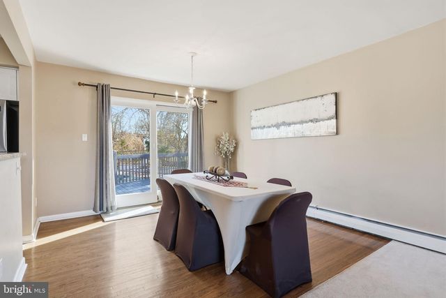 5 PATRICK LN, Yardley, PA 19067