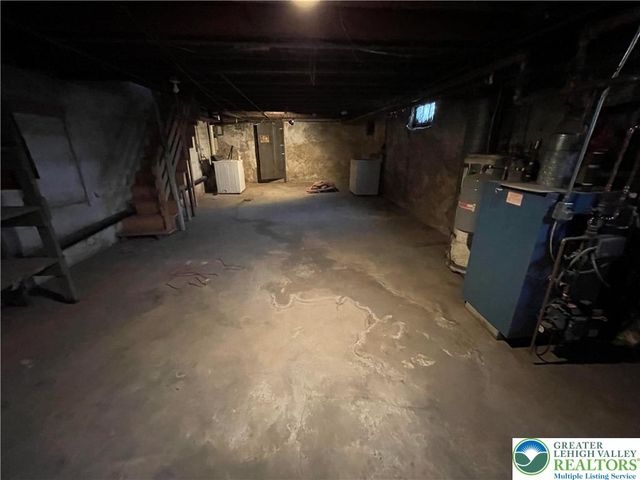 919 South Poplar Street, Allentown City, PA 18103