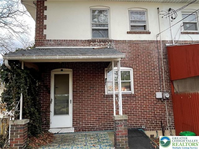 919 South Poplar Street, Allentown City, PA 18103