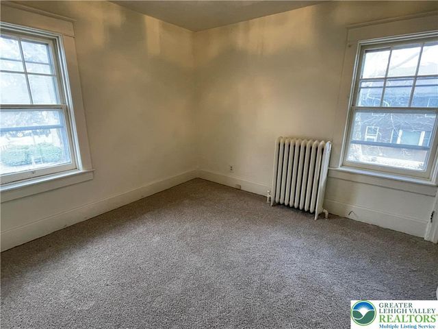 919 South Poplar Street, Allentown City, PA 18103