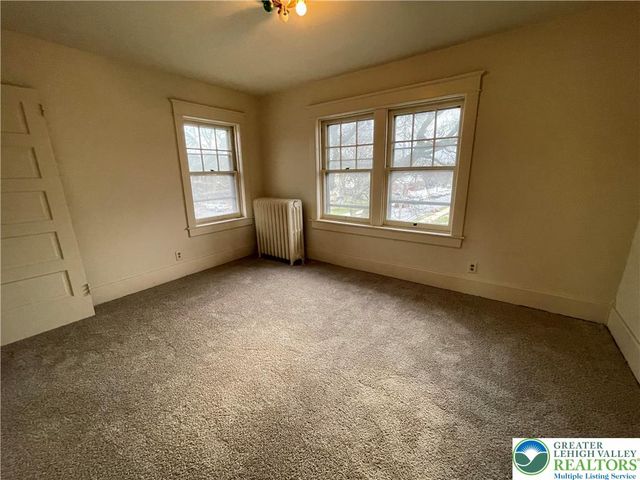 919 South Poplar Street, Allentown City, PA 18103