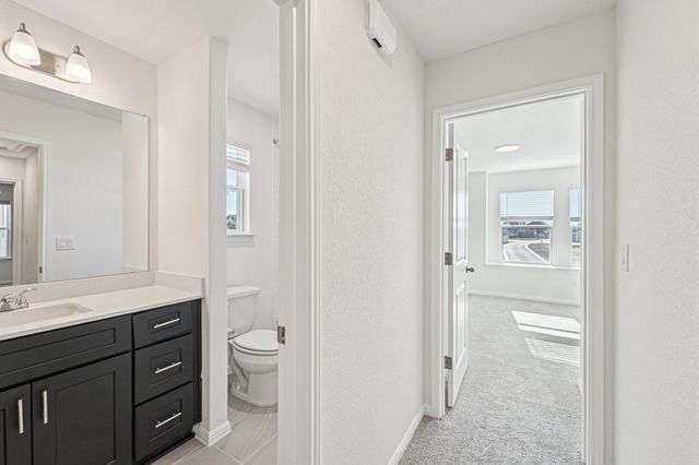 500 Young ST, Buda, TX 78610