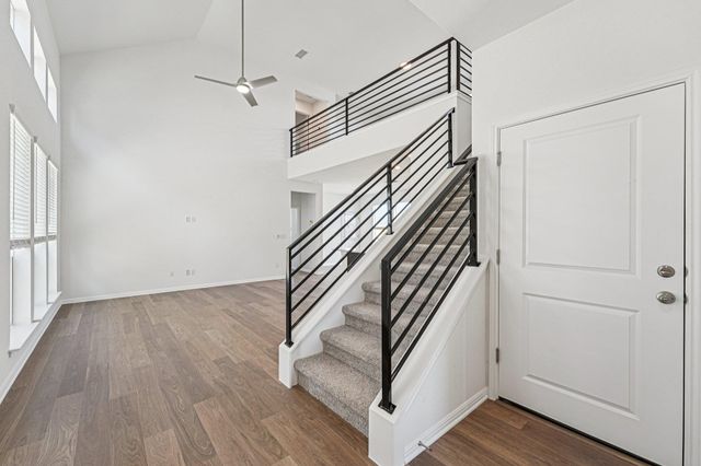 500 Young ST, Buda, TX 78610