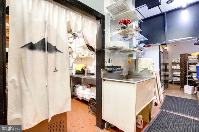 7119 COLUMBIA PIKE, Annandale, VA 22003