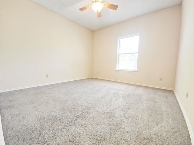 422 W Oak Street, Weatherford, TX 76086