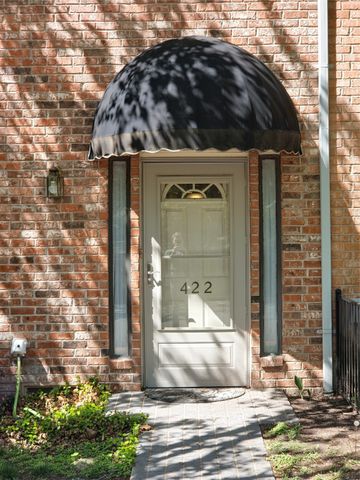 422 W Oak Street, Weatherford, TX 76086