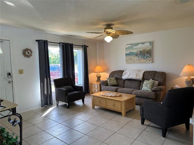18625 ALPHONSE CIRCLE, Port Charlotte, FL 33948