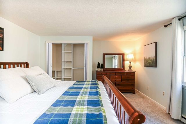 1 Acadia Kimball Rd 1, Amesbury, MA 01913