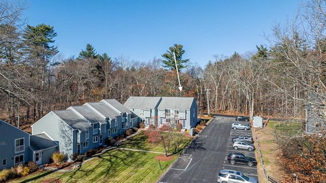 1 Acadia Kimball Rd 1, Amesbury, MA 01913