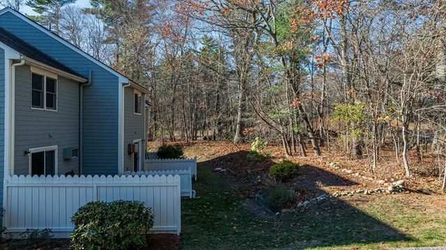 1 Acadia Kimball Rd 1, Amesbury, MA 01913