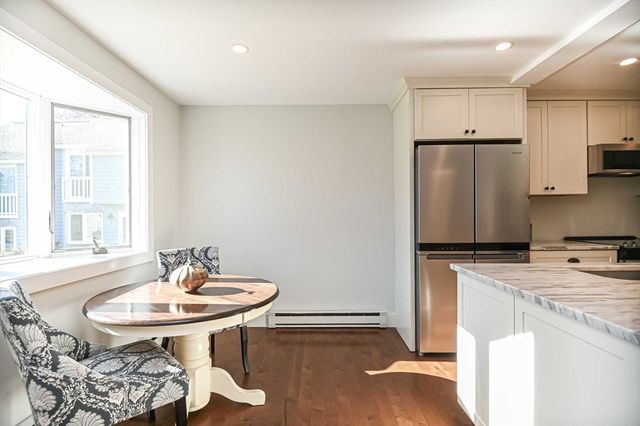 1 Acadia Kimball Rd 1, Amesbury, MA 01913