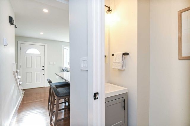 1 Acadia Kimball Rd 1, Amesbury, MA 01913