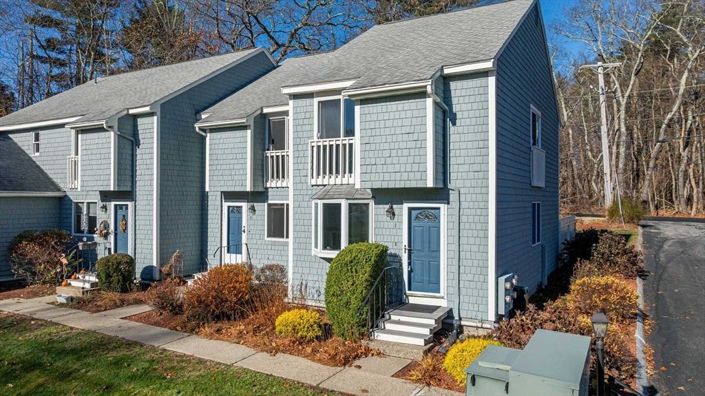 1 Acadia Kimball Rd 1, Amesbury, MA 01913