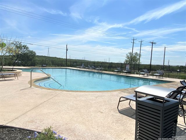12114 SAMPSON CRK, San Antonio, TX 78245