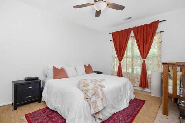 5132 SHELLBACK DR, Millington, TN 38053