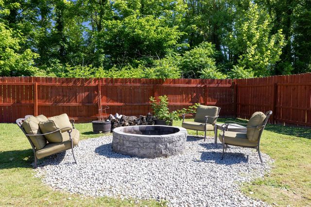 5132 SHELLBACK DR, Millington, TN 38053