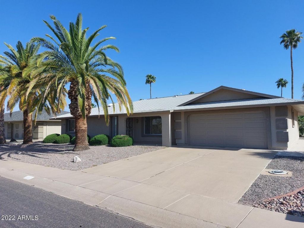 13204 W Hyacinth Drive, Sun City West, AZ 85375