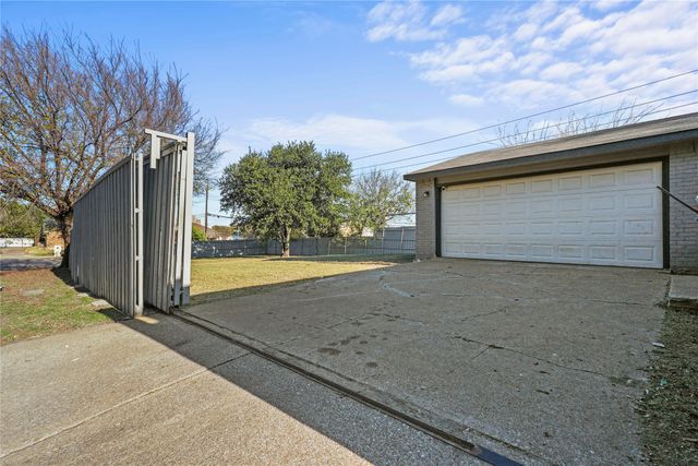 11501 Cotillion Drive, Dallas, TX 75228