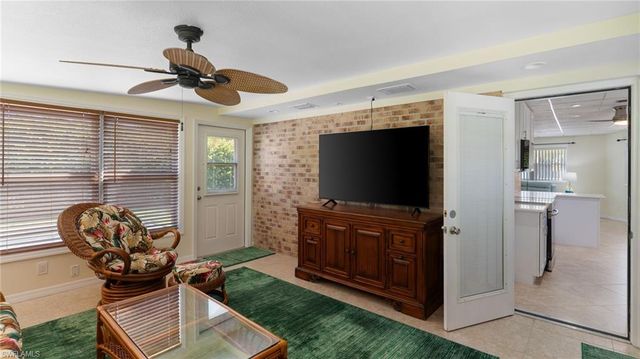 9817 Pennsylvania AVE, Bonita Springs, FL 34135