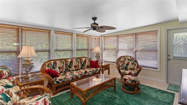 9817 Pennsylvania AVE, Bonita Springs, FL 34135