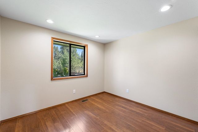 1108 S Mica Park Dr, Spokane Valley, WA 99206