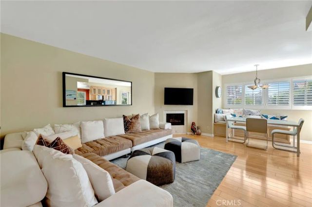 19305 Brooktrail Lane, Huntington Beach, CA 92648