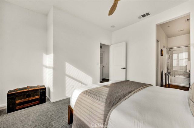 3009 E Pacific Coast, Signal Hill, CA 90804