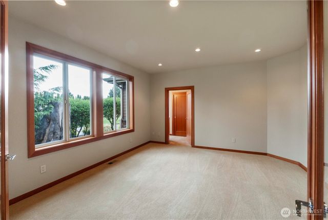 2604 100th Avenue E, Edgewood, WA 98371