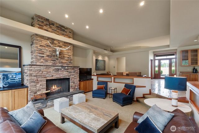 2604 100th Avenue E, Edgewood, WA 98371