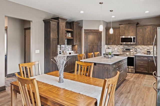 309 Drumlin Loop, Ripon, WI 54971
