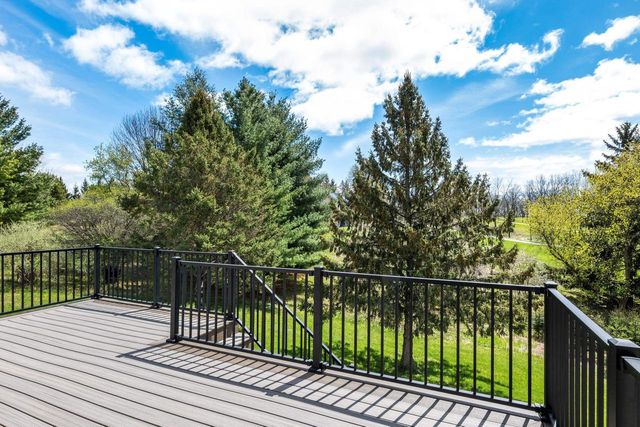 309 Drumlin Loop, Ripon, WI 54971