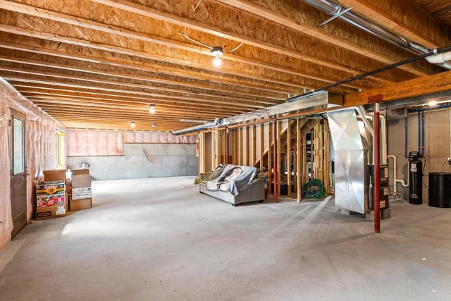 309 Drumlin Loop, Ripon, WI 54971
