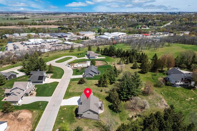 309 Drumlin Loop, Ripon, WI 54971
