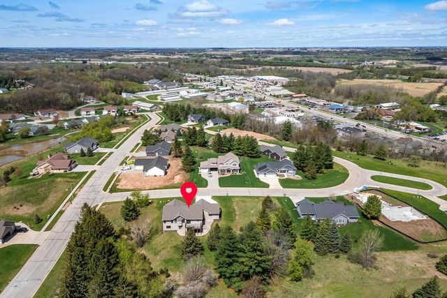 309 Drumlin Loop, Ripon, WI 54971