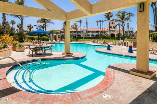2226 Martinique Lane, Oxnard, CA 93035