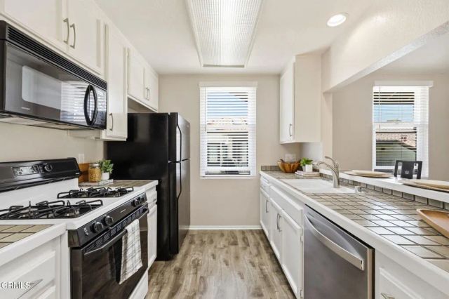 2226 Martinique Lane, Oxnard, CA 93035