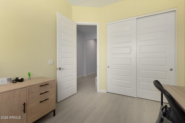 10240 W LONE CACTUS Drive, Peoria, AZ 85382