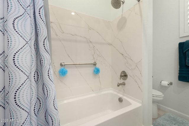 10240 W LONE CACTUS Drive, Peoria, AZ 85382