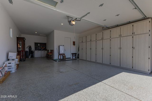 10240 W LONE CACTUS Drive, Peoria, AZ 85382