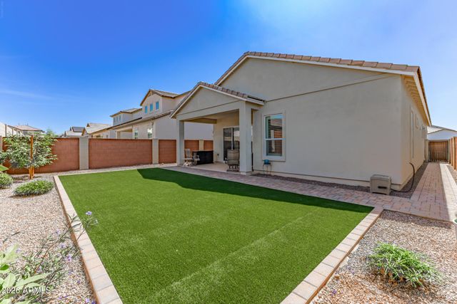 10240 W LONE CACTUS Drive, Peoria, AZ 85382