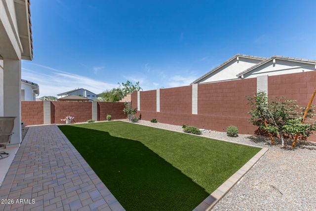 10240 W LONE CACTUS Drive, Peoria, AZ 85382