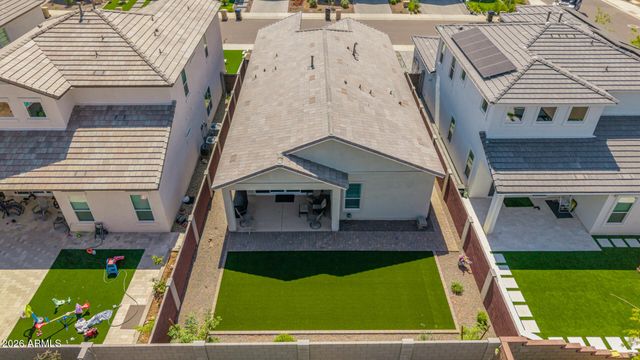 10240 W LONE CACTUS Drive, Peoria, AZ 85382