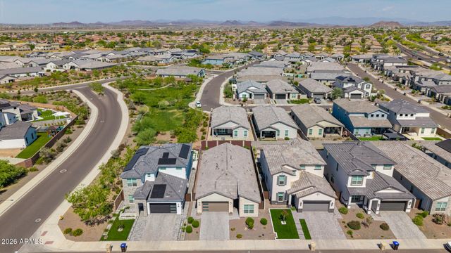 10240 W LONE CACTUS Drive, Peoria, AZ 85382