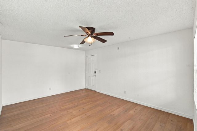 11582 WESTWOOD BOULEVARD 1425, Orlando, FL 32821