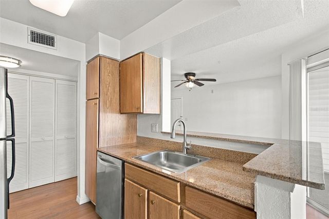 11582 WESTWOOD BOULEVARD 1425, Orlando, FL 32821