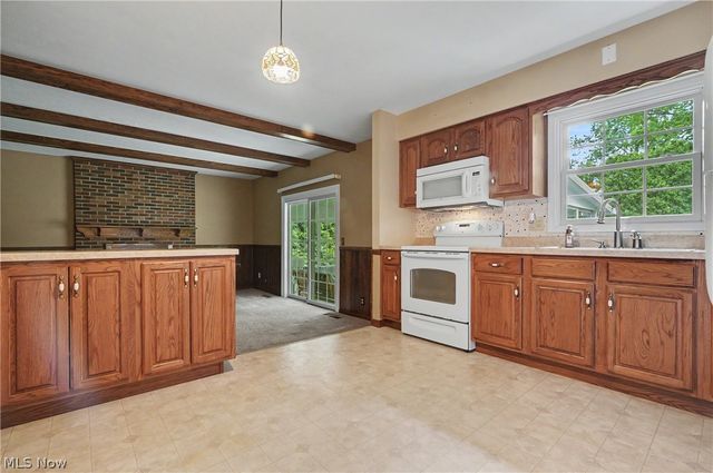 1403 Whippoorwill Trail, Stow, OH 44224